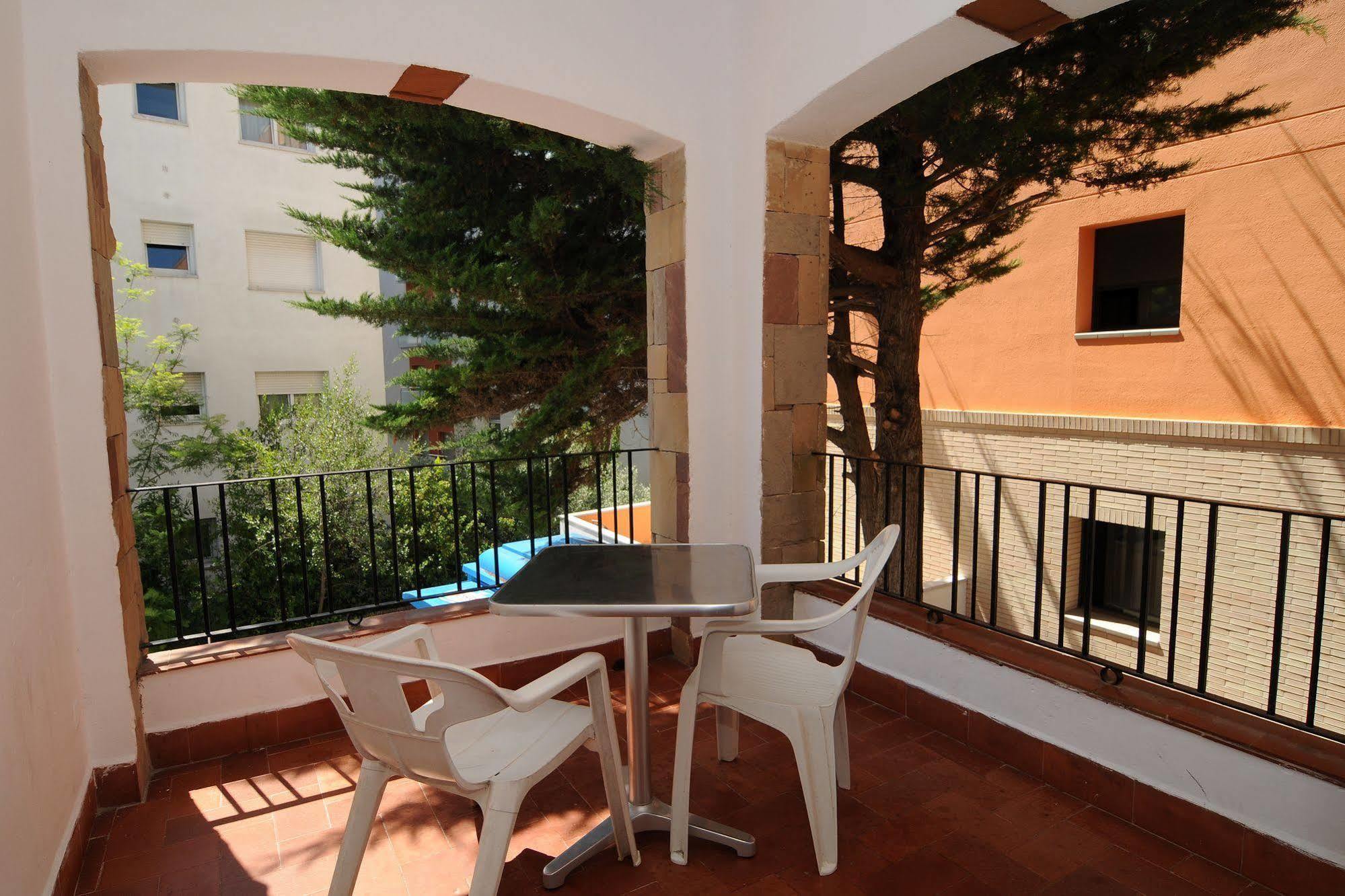 Apartamentos Ar Caribe Lloret de Mar Ngoại thất bức ảnh