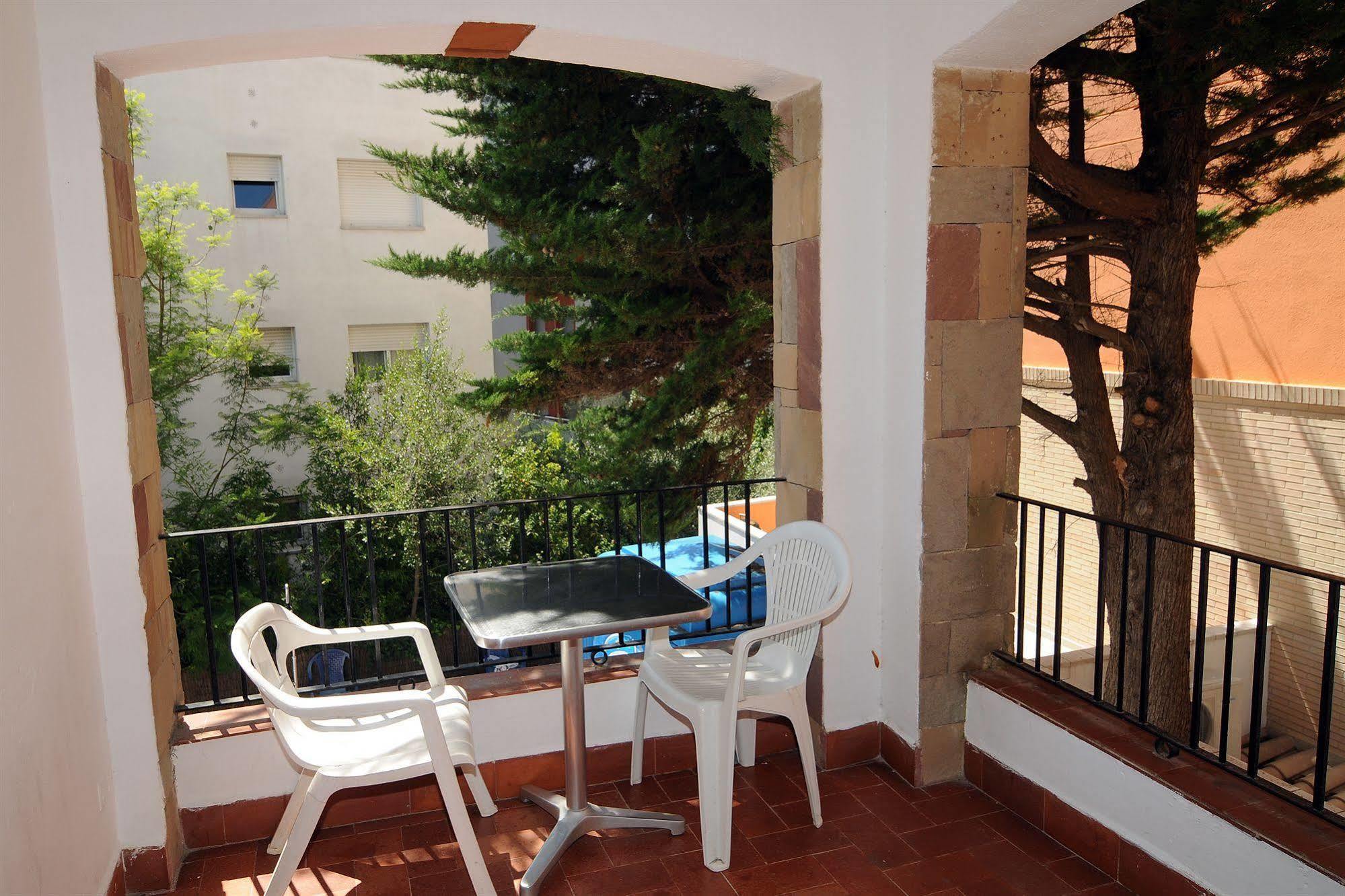 Apartamentos Ar Caribe Lloret de Mar Ngoại thất bức ảnh