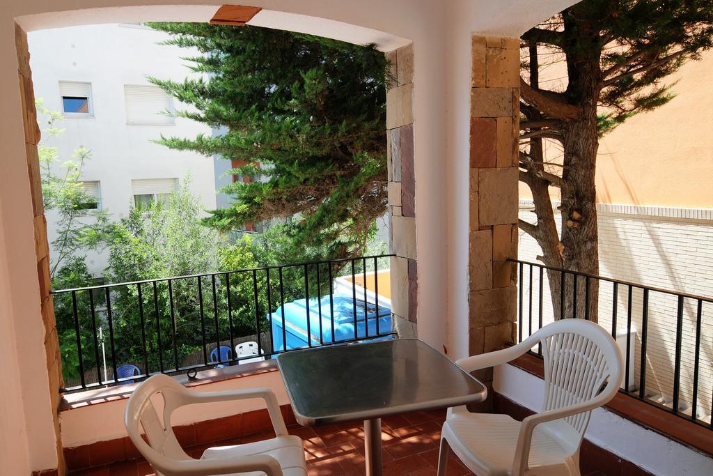 Apartamentos Ar Caribe Lloret de Mar Ngoại thất bức ảnh