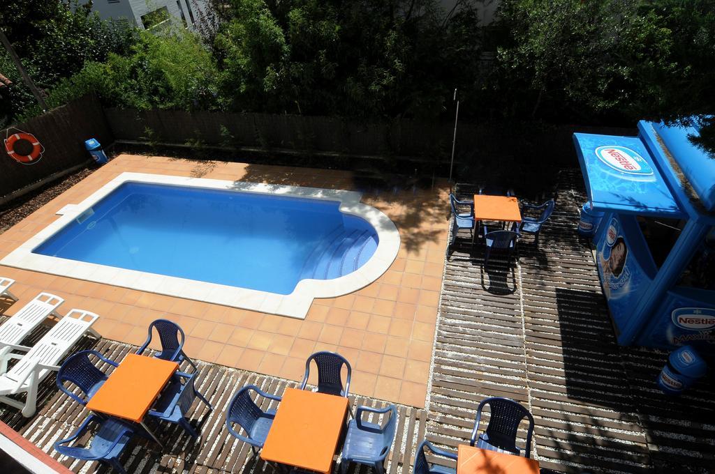 Apartamentos Ar Caribe Lloret de Mar Ngoại thất bức ảnh