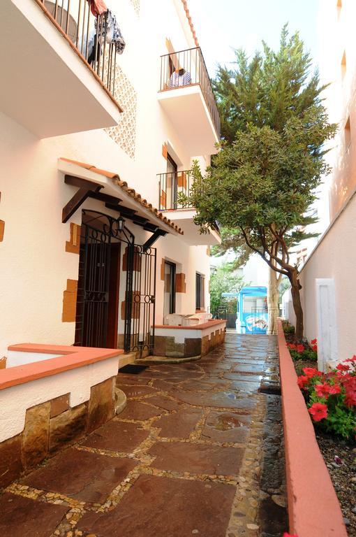 Apartamentos Ar Caribe Lloret de Mar Ngoại thất bức ảnh